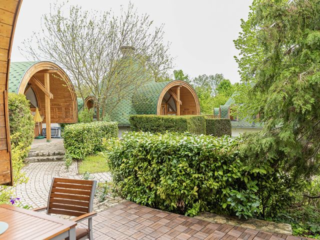 Unterkunft - Plattensee-Reisen - Balatonudvari - Haus-55 - Exclusive Bungalowanlage bis 46 Personen, seenah, nah zum neuen Balaton Golfplatz! TIPP - für 46 Personen
